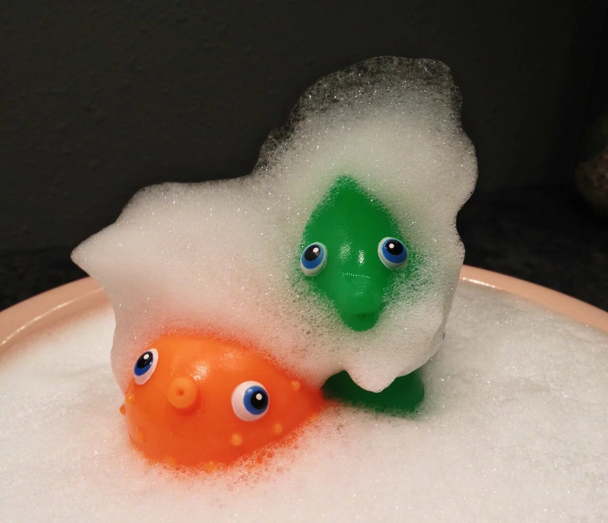 Make your own bubble Bath | Creatinghealthfromscratch.com